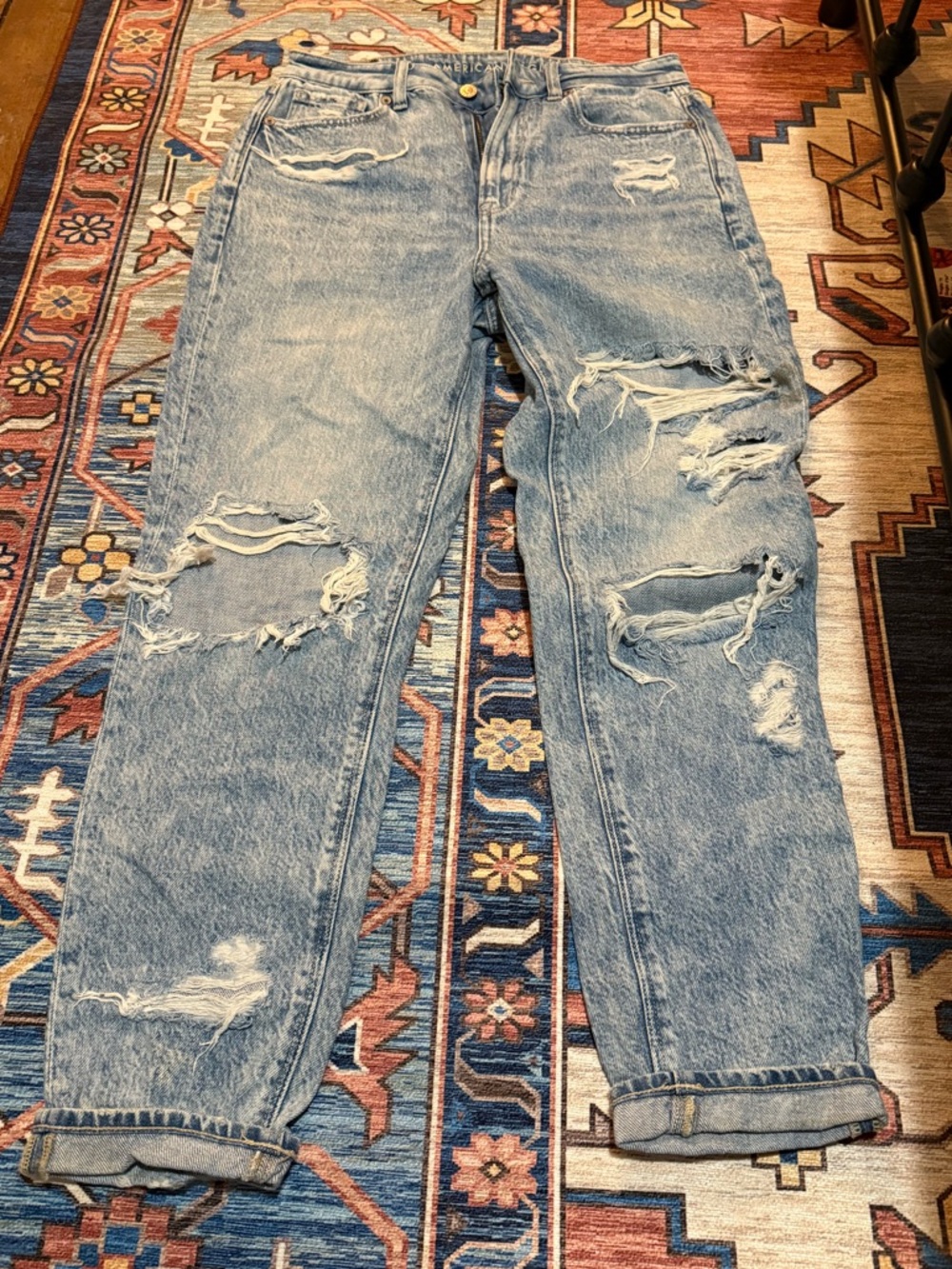 AE Distressed Women’s Jeans